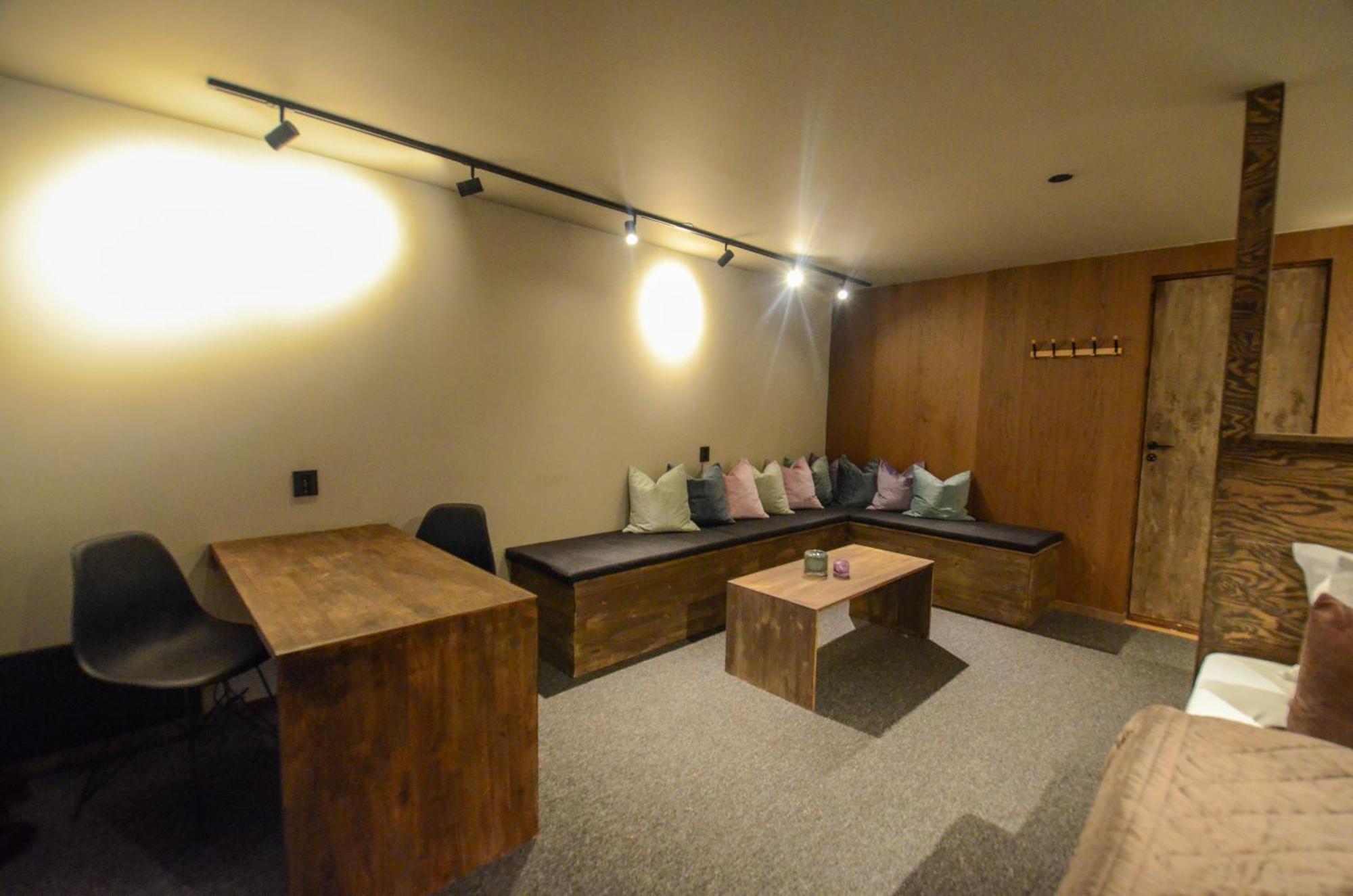Steam Pier Apartment Kvaloya Phòng bức ảnh